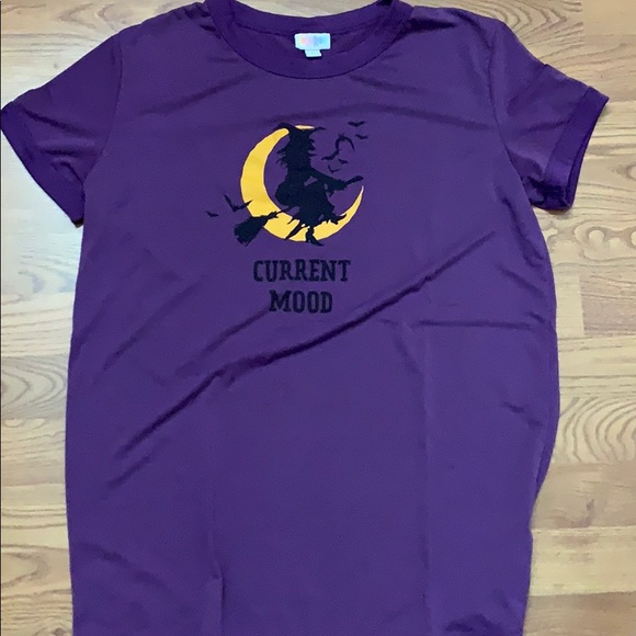 LuLaRoe Tops - Halloween tshirt